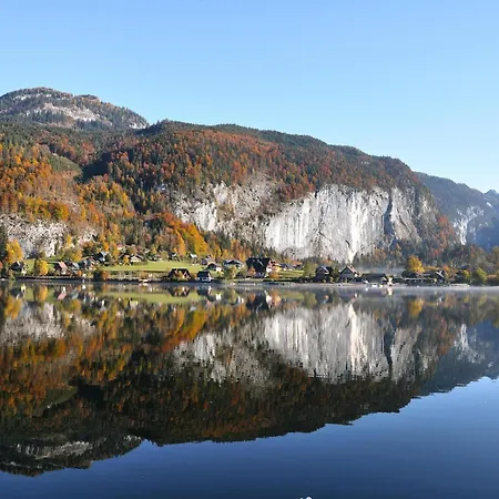 Exclusive With Sauna & Mountain Panorama Grundlsee