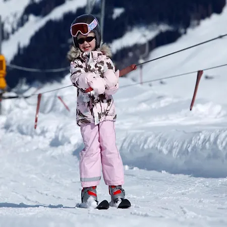 펜션 Near & Lift 그룬들시