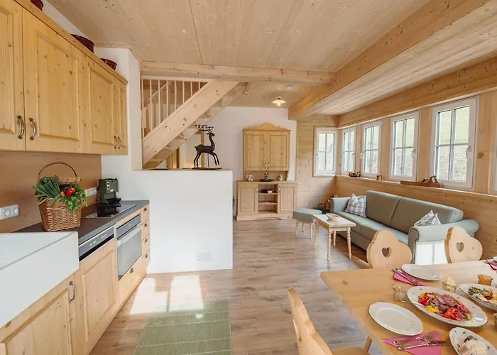 Near & Lift 度假居 *