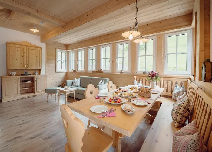 Near & Lift 度假居